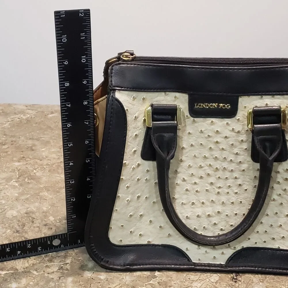 London Fog Faux Ostrich Skin Purse Handbag Black/Beige Lock Key Design 5 Pockets - Picture 10 of 10